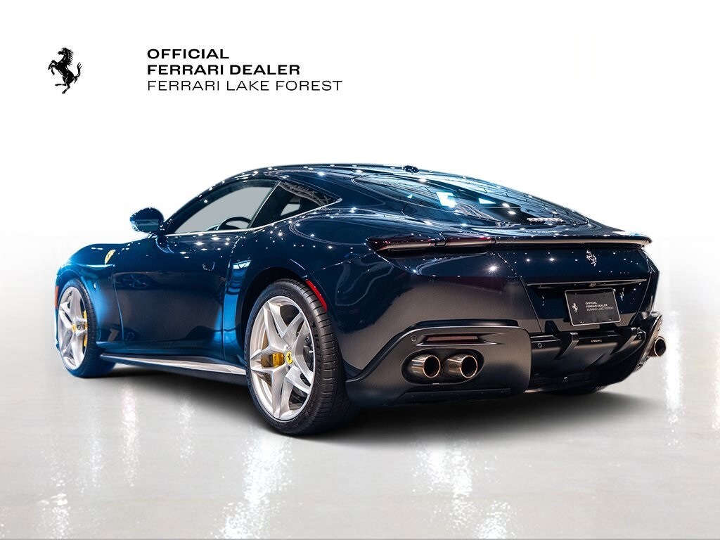 2022 Ferrari Roma Base photo 2