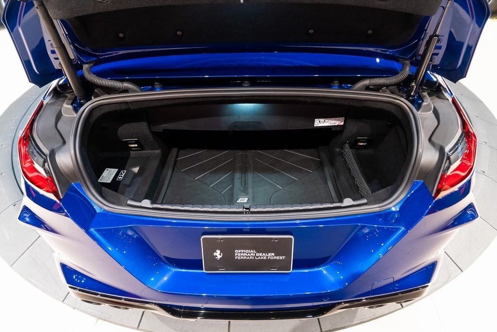 2024 BMW M8 - Image 39