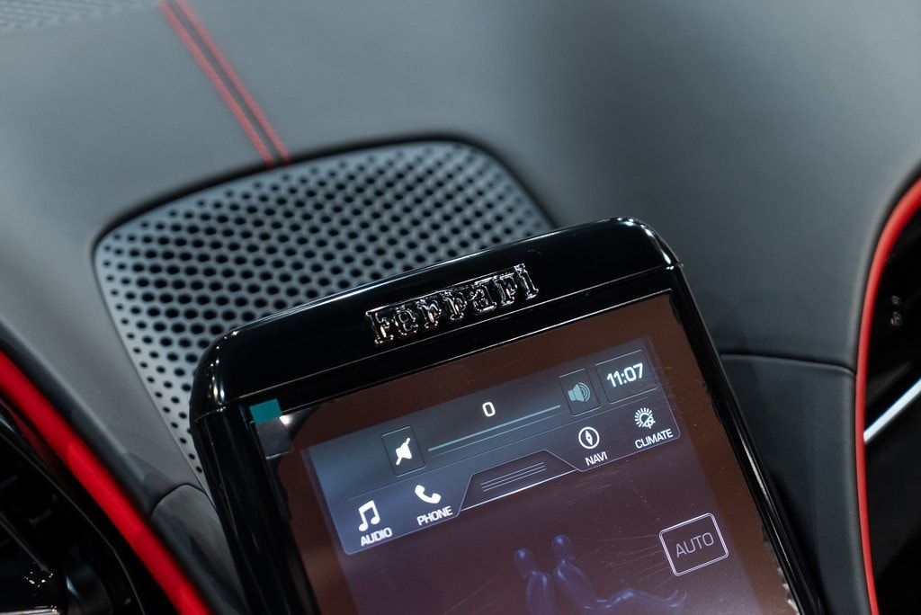 2025 FERRARI ROMA - Image 29