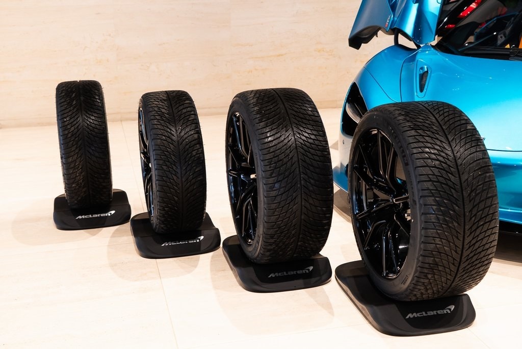 2026 MCLAREN 750S - Image 39