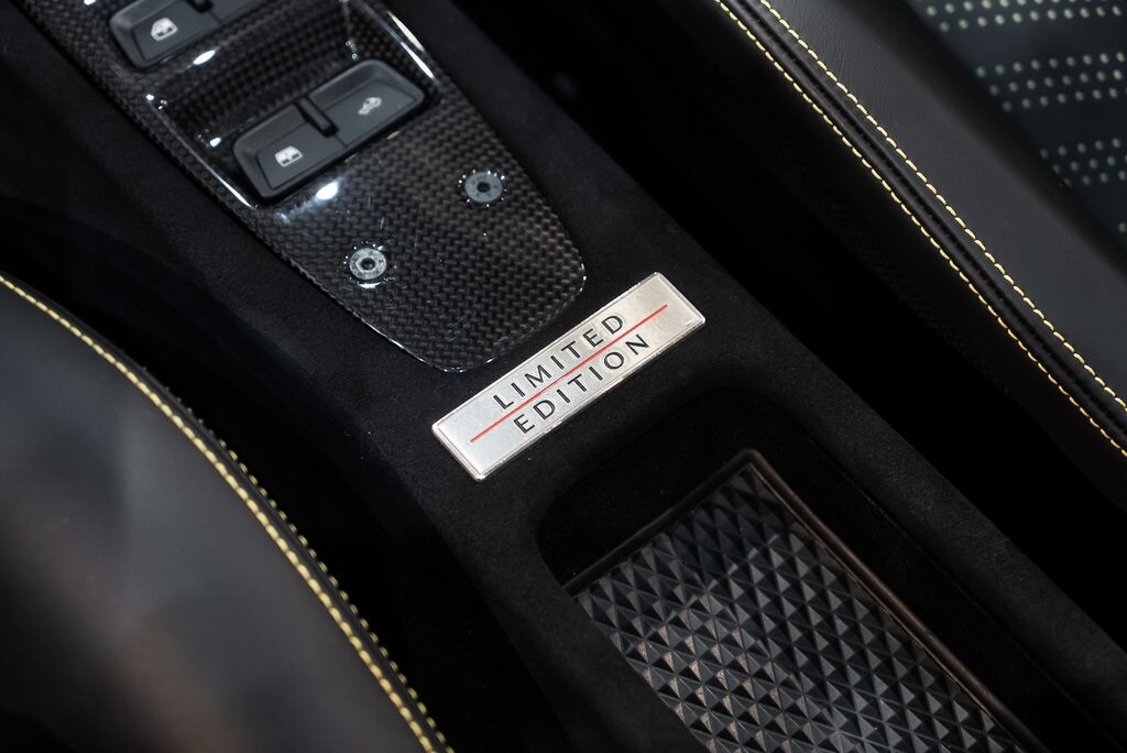 2015 FERRARI 458 - Image 40