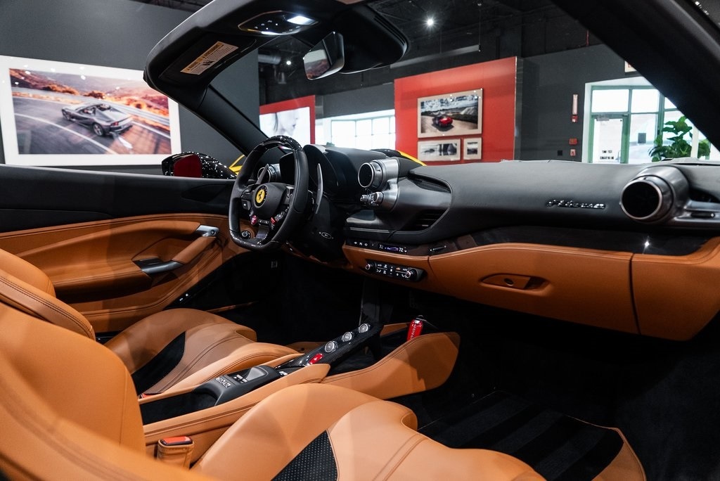 2022 FERRARI F8 - Image 38