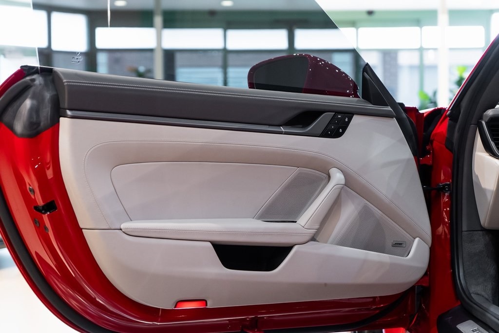 2024 PORSCHE 911 - Image 22