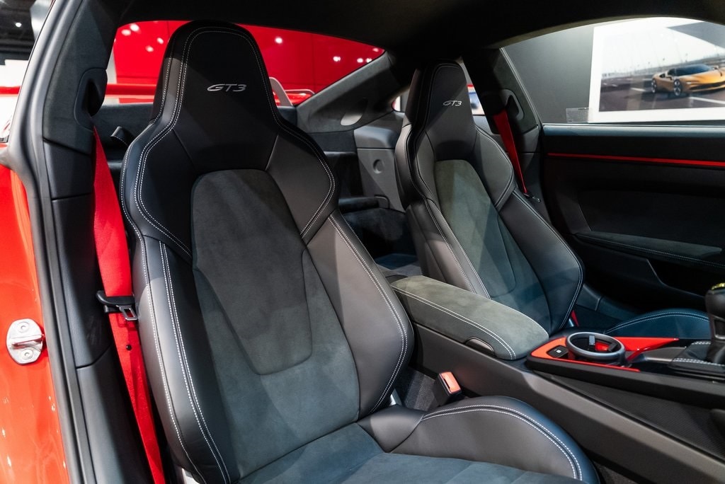 2023 PORSCHE 911 - Image 33