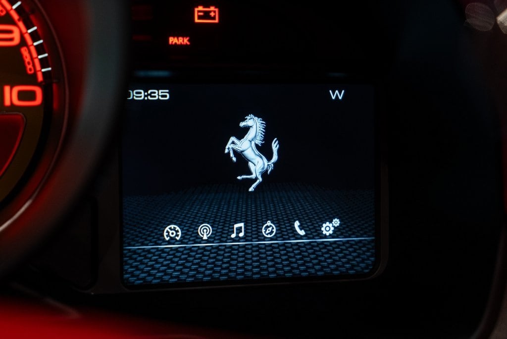 2023 FERRARI F8 - Image 30