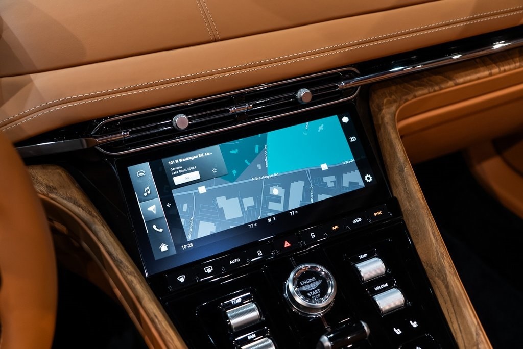 2024 ASTON MARTIN DB12 - Image 31