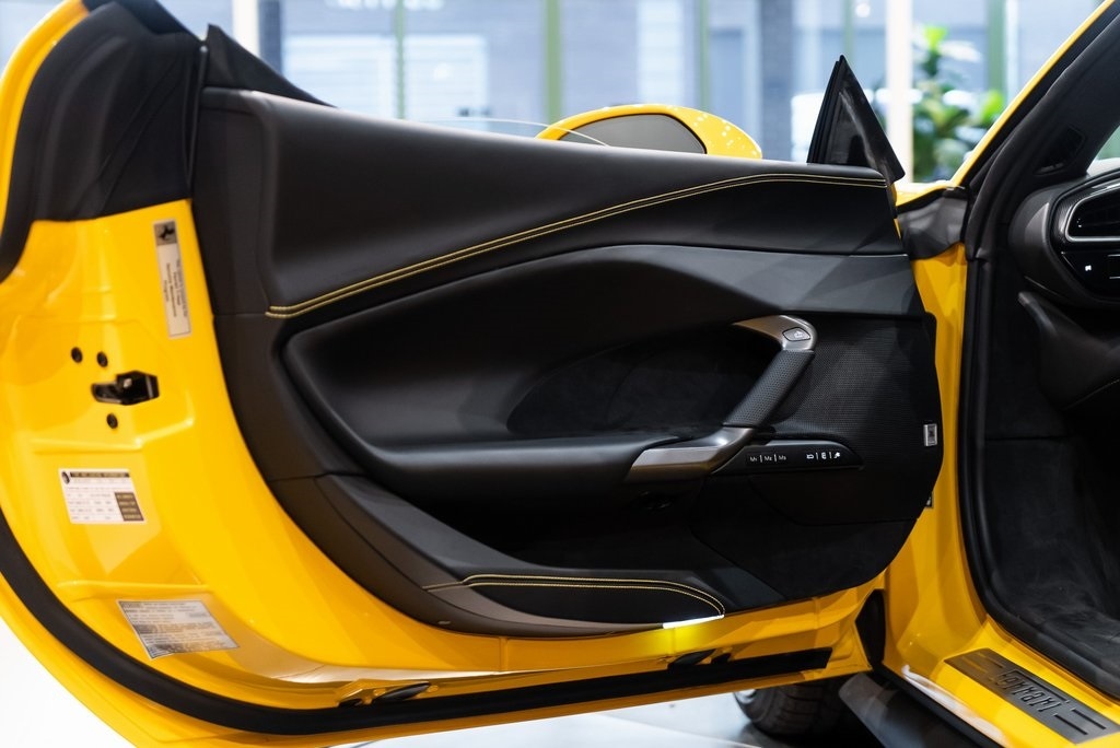 2024 FERRARI 296 - Image 23