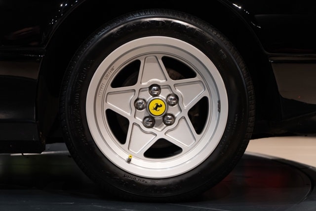 1983 FERRARI 308 GTS - Image 38