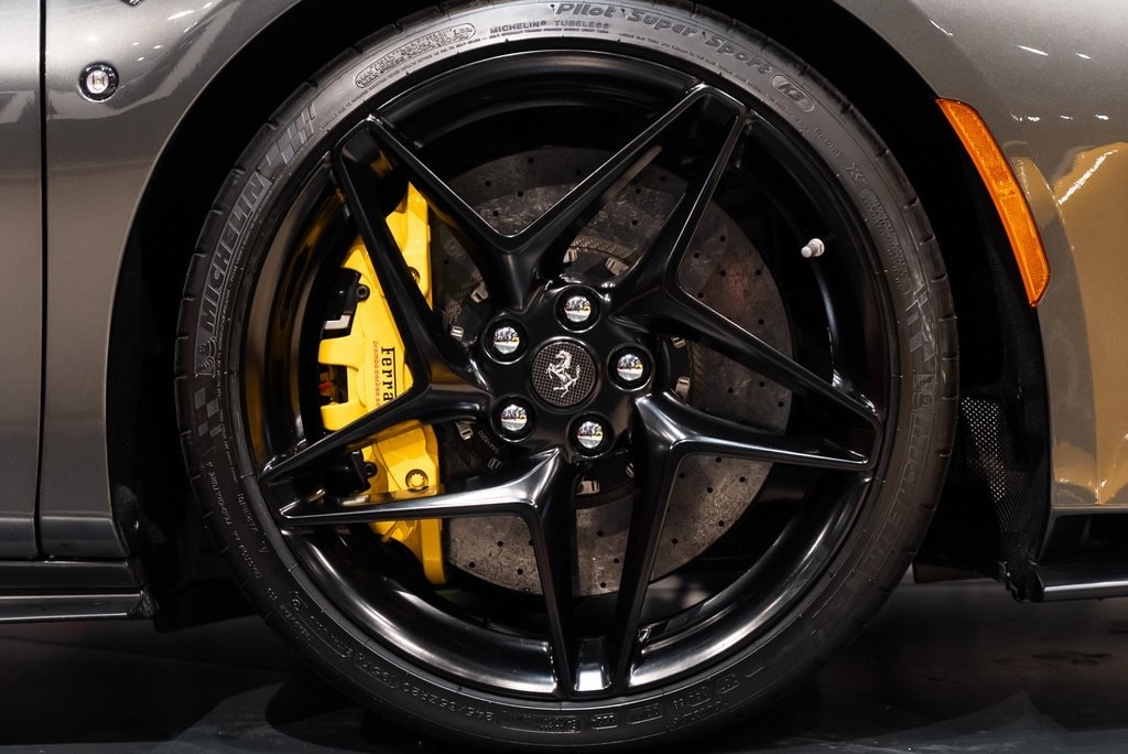 2020 FERRARI F8 - Image 16