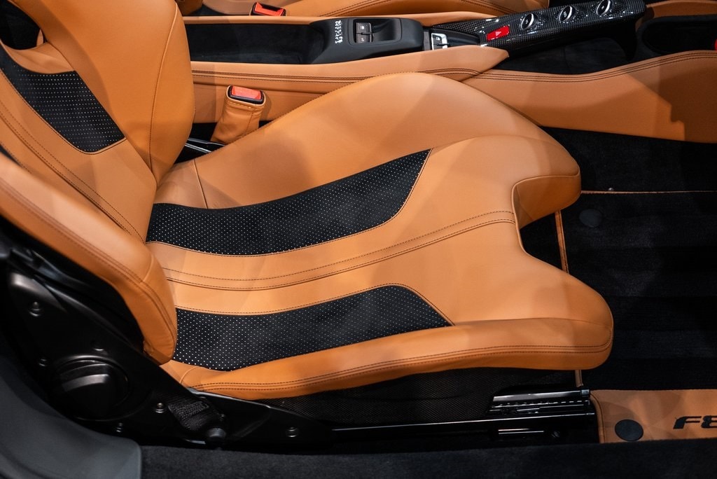 2022 FERRARI F8 - Image 39