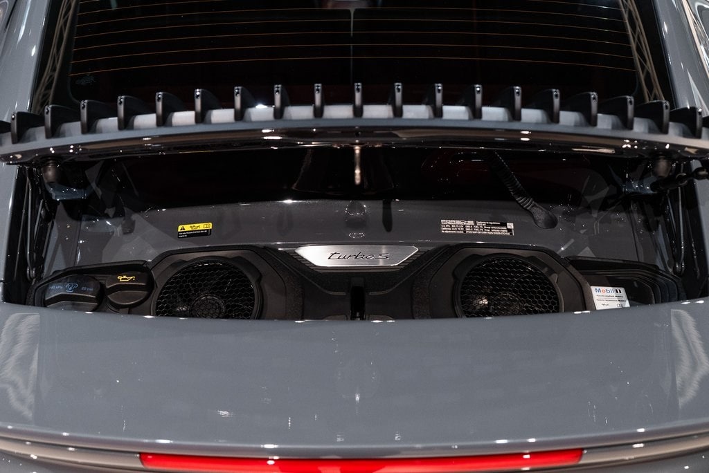 2022 PORSCHE 911 - Image 18