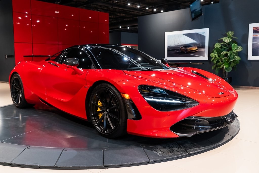 2022 MCLAREN 720S - Image 33