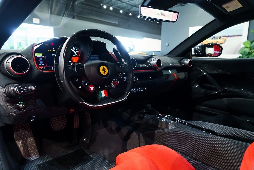 2023 FERRARI 812 - Image 30