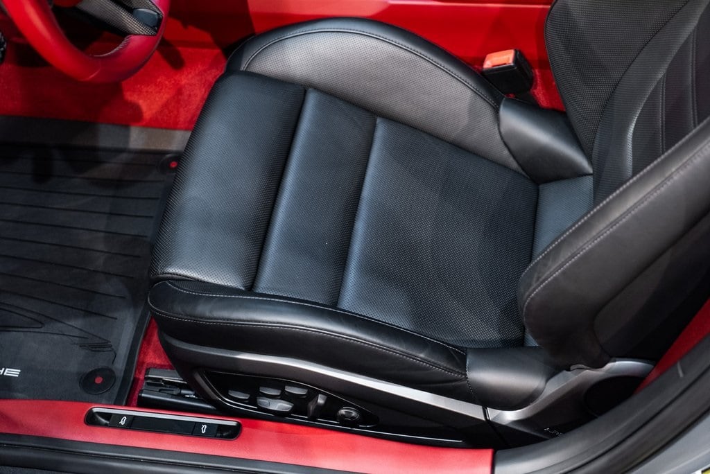 2022 PORSCHE 911 - Image 25