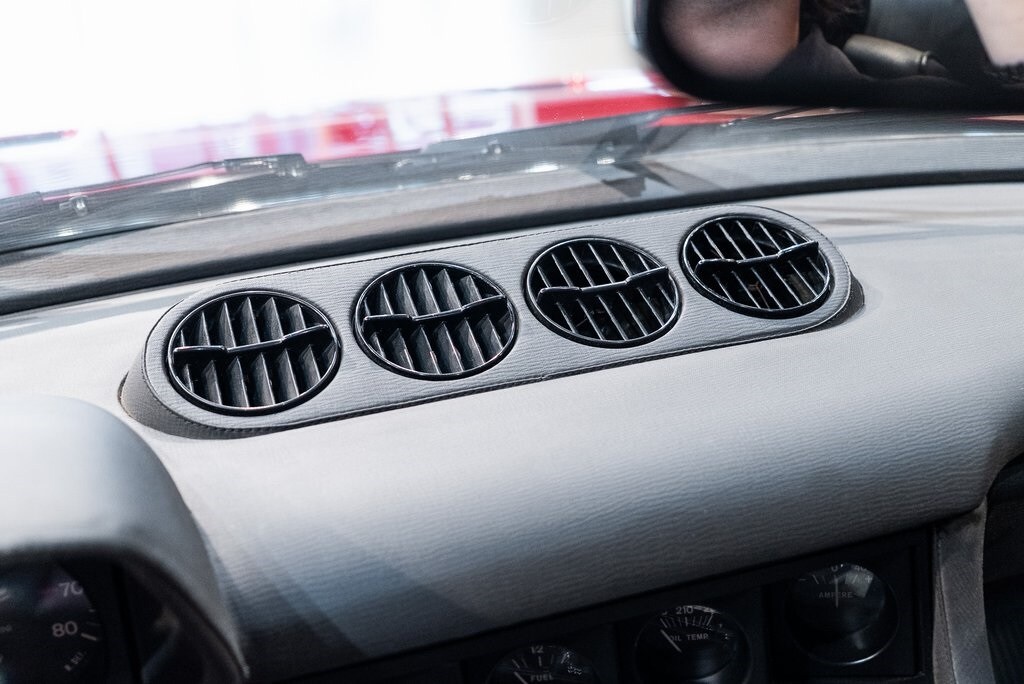 1972 FERRARI 365 GTC4 - Image 24