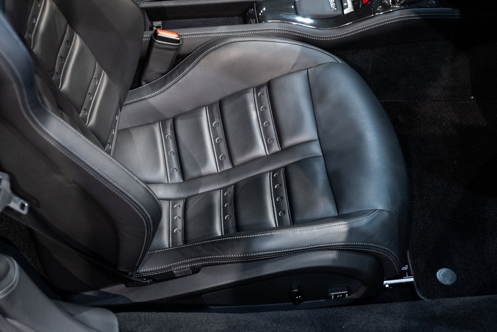 2011 FERRARI 458 ITALIA - Image 38