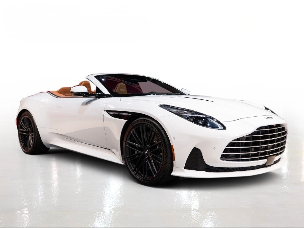 2024 ASTON MARTIN DB12 - Image 8