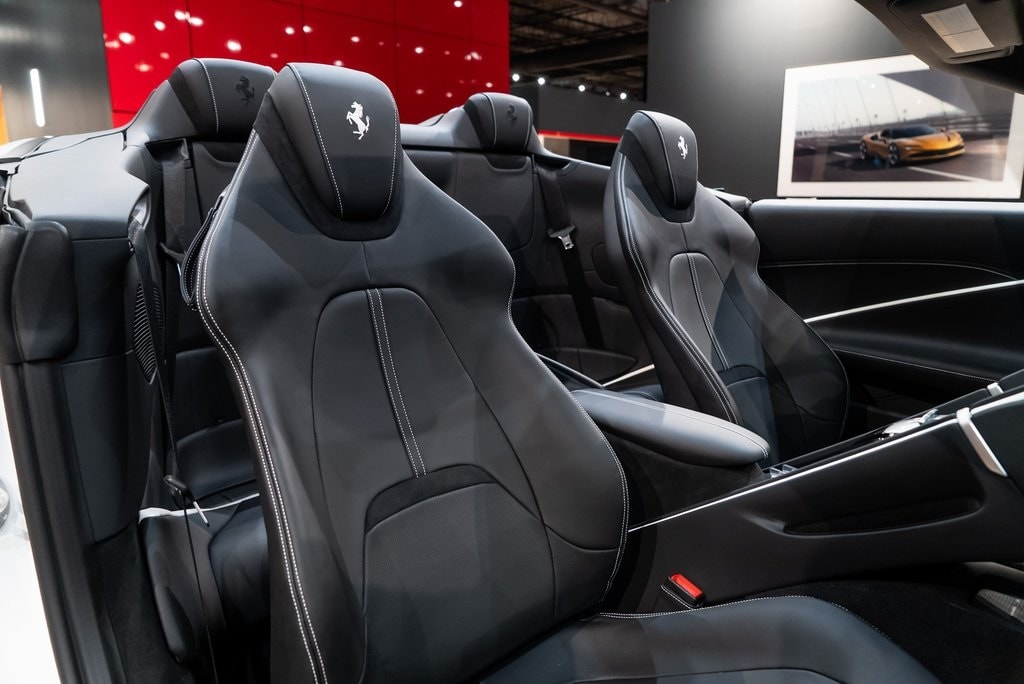 2025 FERRARI ROMA - Image 42