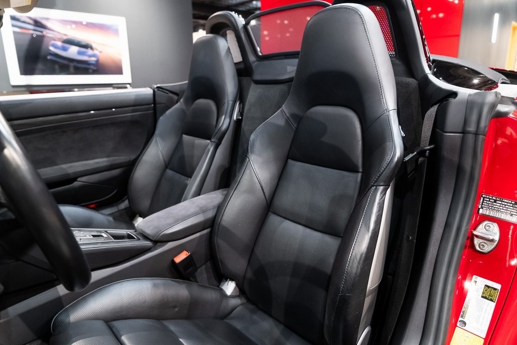 2018 PORSCHE 718 BOXSTER - Image 4