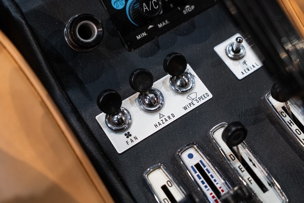 1977 FERRARI 308 GTB - Image 34