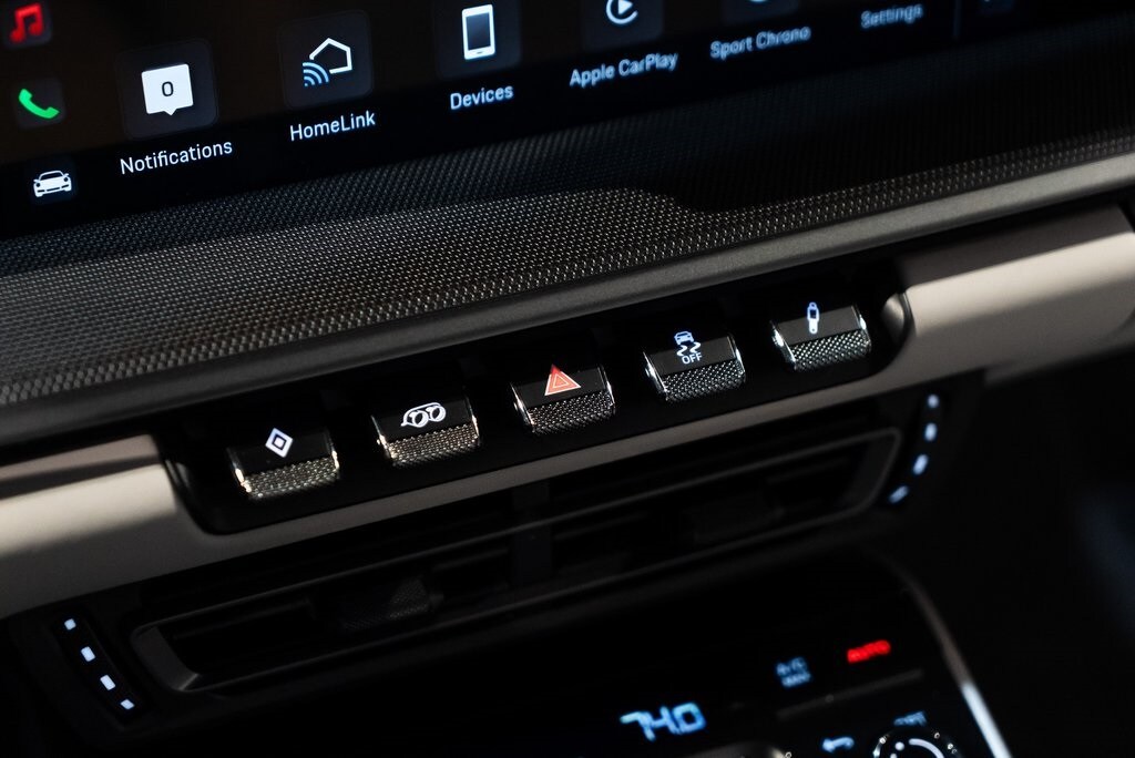 2024 PORSCHE 911 - Image 33