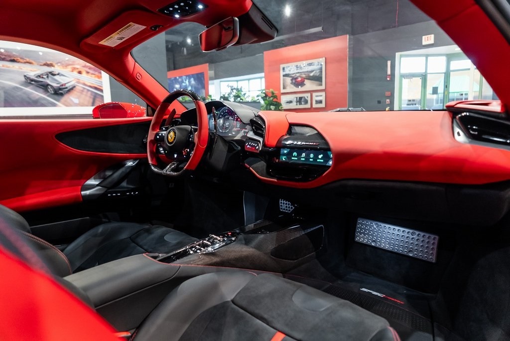 2023 FERRARI SF90 - Image 32