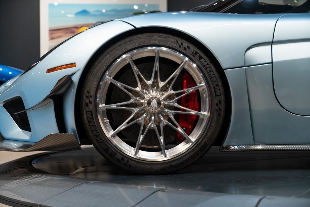 2021 KOENIGSEGG REGERA - Image 12