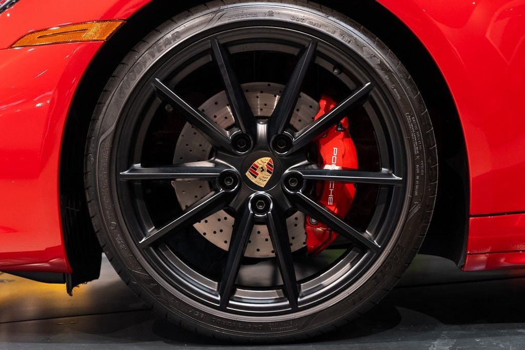 2024 PORSCHE 911 - Image 12