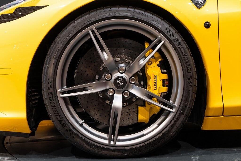 2015 FERRARI 458 - Image 13