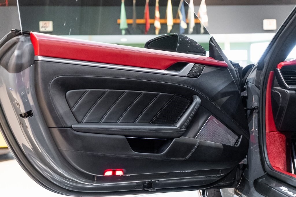 2022 PORSCHE 911 - Image 21