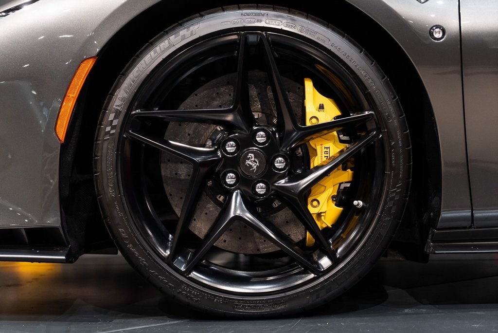 2020 FERRARI F8 - Image 13