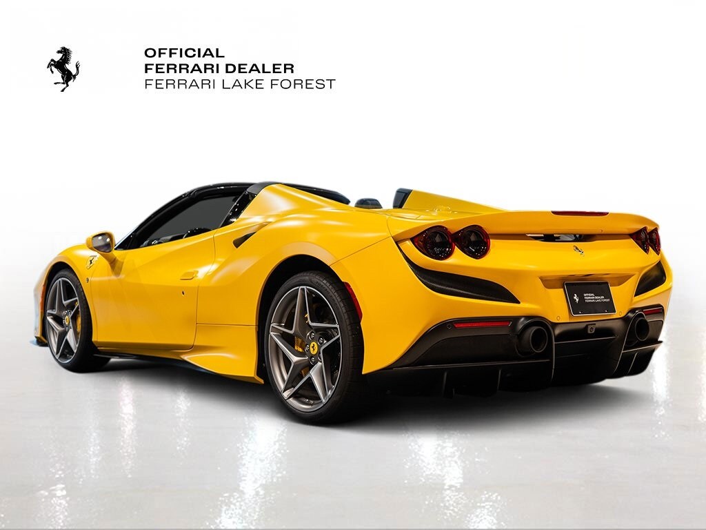 2022 Ferrari F8 Spider Base photo 2