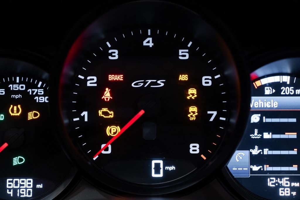 2018 PORSCHE 718 BOXSTER - Image 32