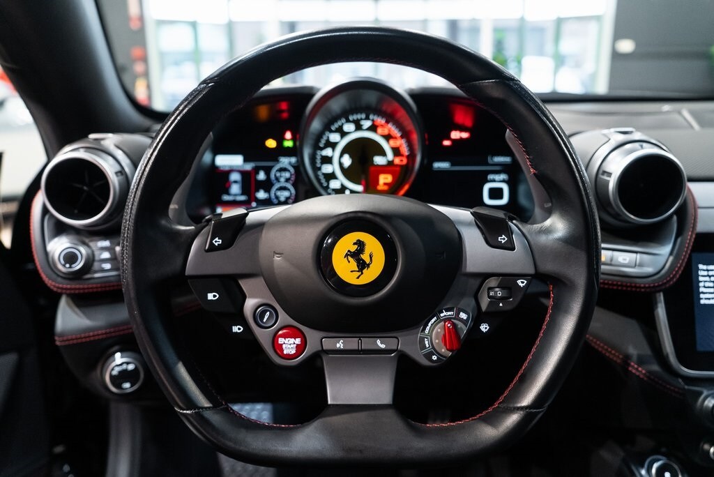 2020 FERRARI GTC4LUSSO - Image 5