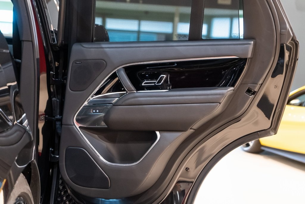 2024 LAND ROVER RANGE ROVER - Image 31
