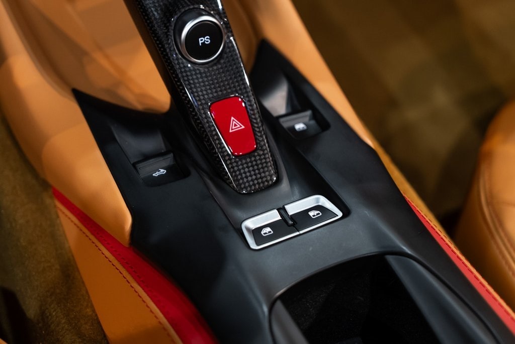 2021 FERRARI 812 - Image 37