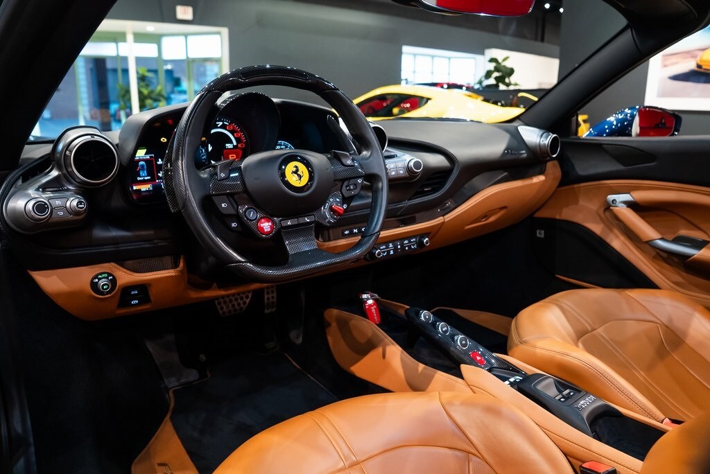 2021 FERRARI F8 - Image 25