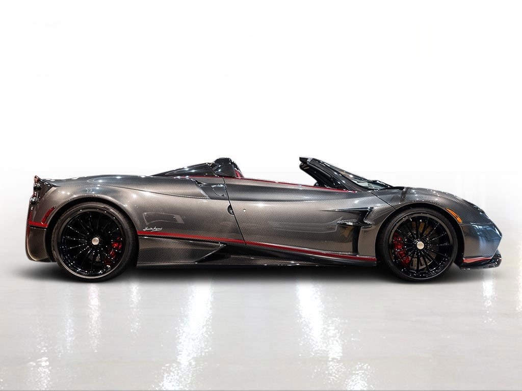 2017 PAGANI HUAYRA - Image 9