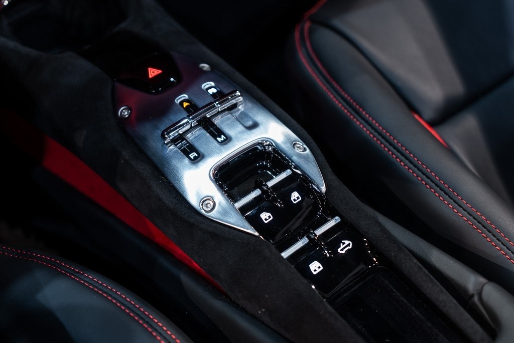 2023 FERRARI 296 - Image 32