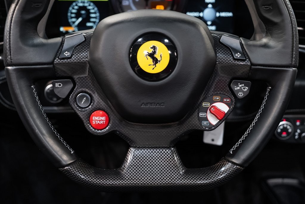 2014 FERRARI 458 - Image 25
