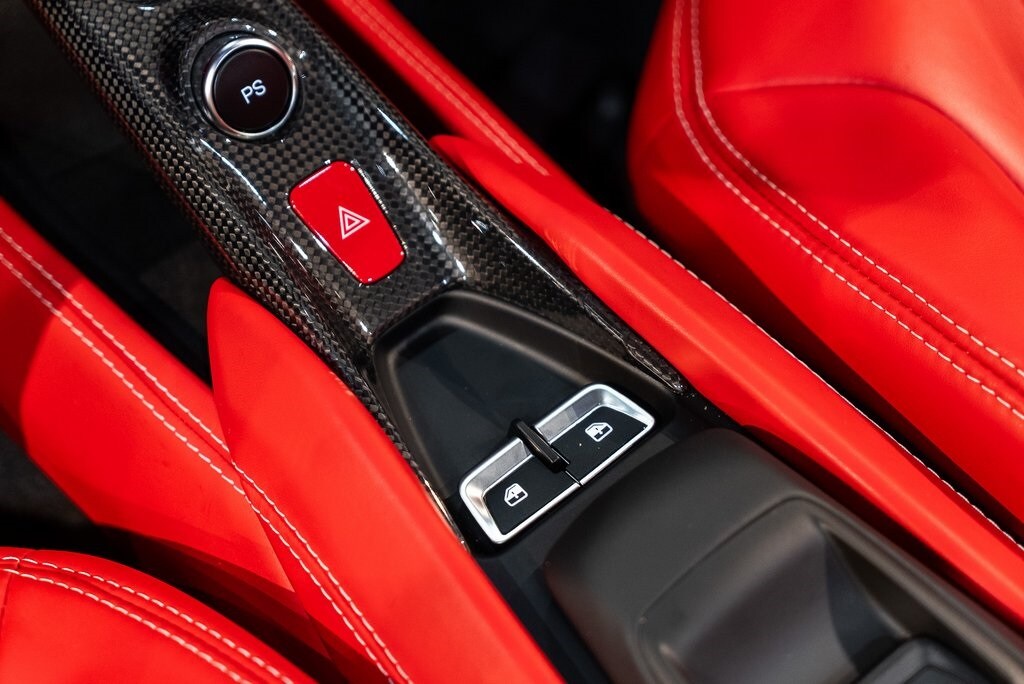 2023 FERRARI F8 - Image 38