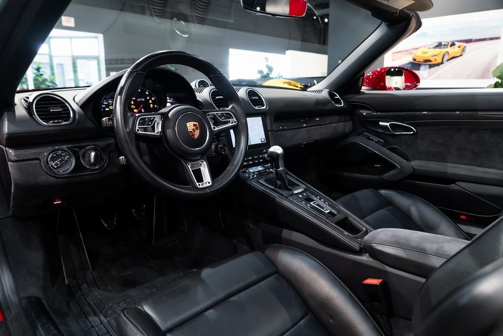 2018 PORSCHE 718 BOXSTER - Image 29