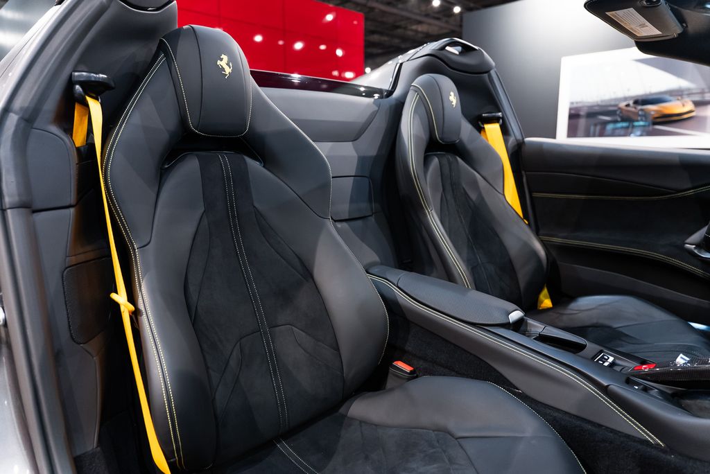 2023 Ferrari 812 GTS Base - Photo 45