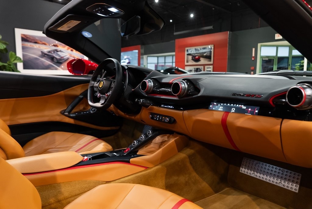 2021 FERRARI 812 - Image 39