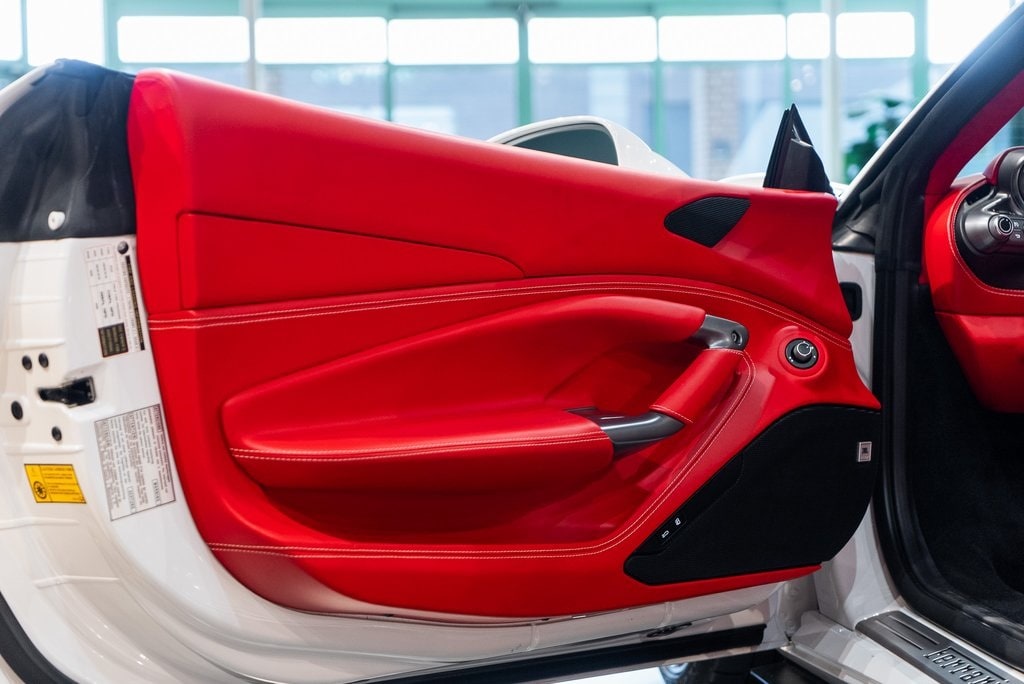 2023 FERRARI F8 - Image 24