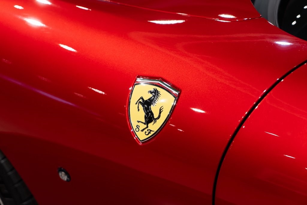 2025 FERRARI ROMA - Image 12