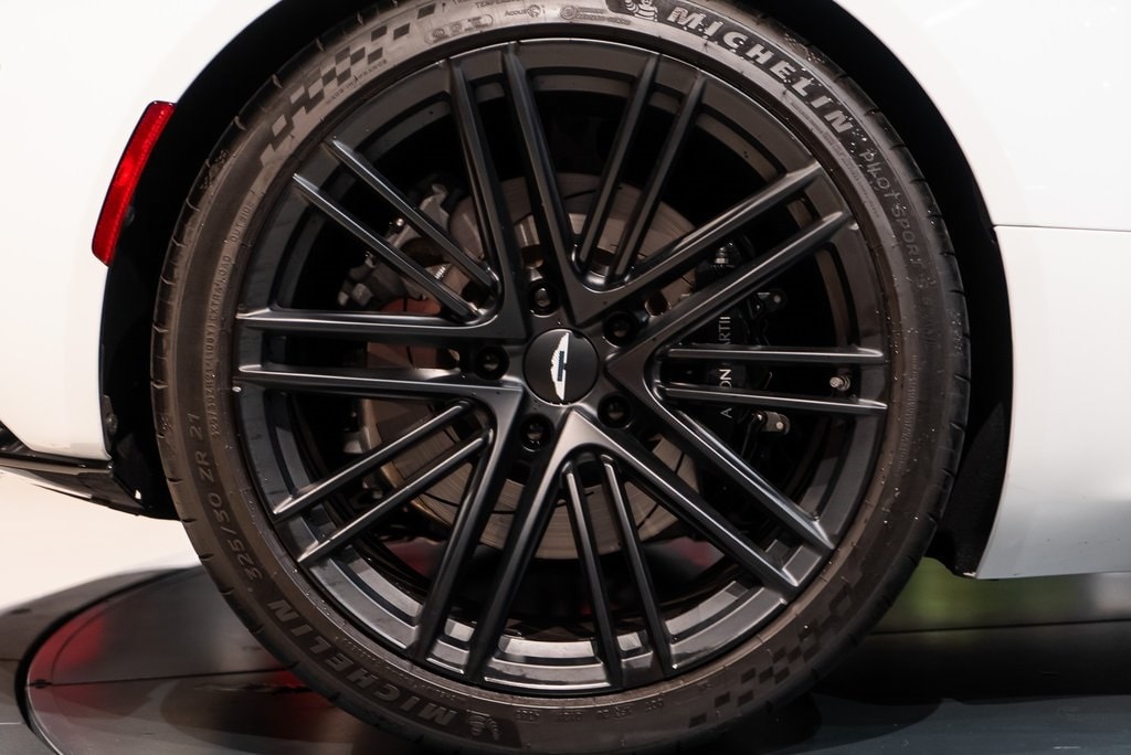 2024 ASTON MARTIN DB12 - Image 14