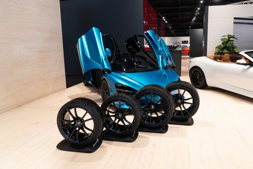 2026 MCLAREN 750S - Image 41