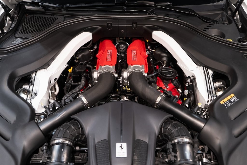 2025 FERRARI ROMA - Image 21