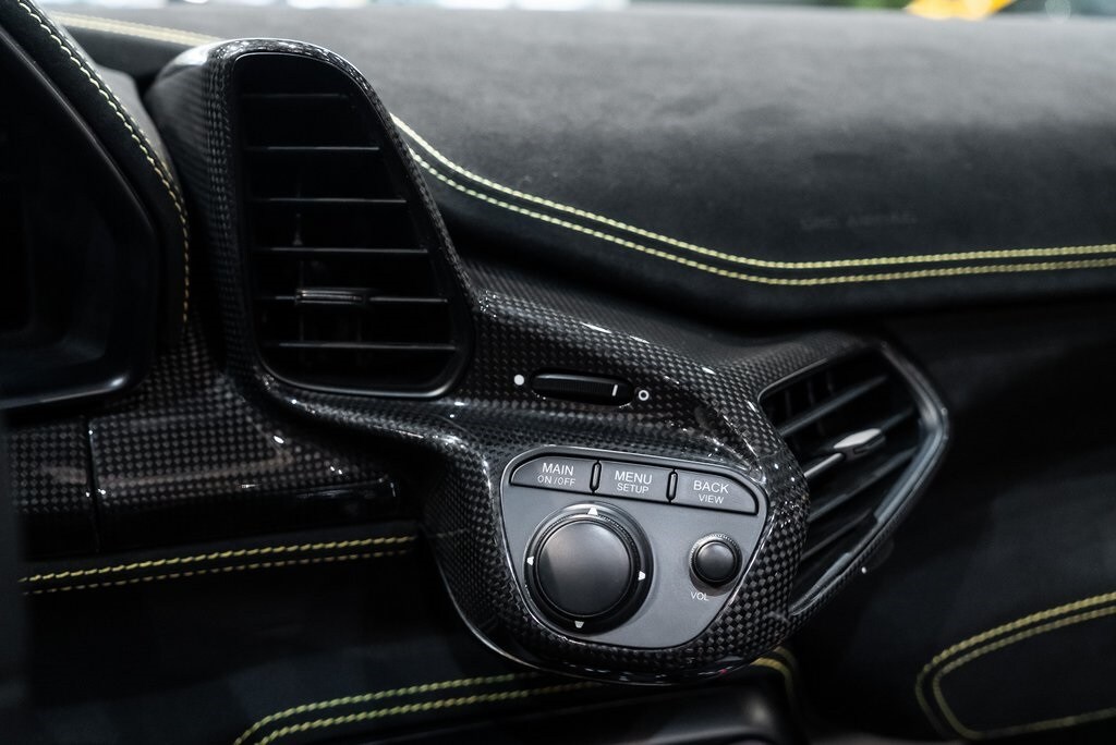 2015 FERRARI 458 - Image 35